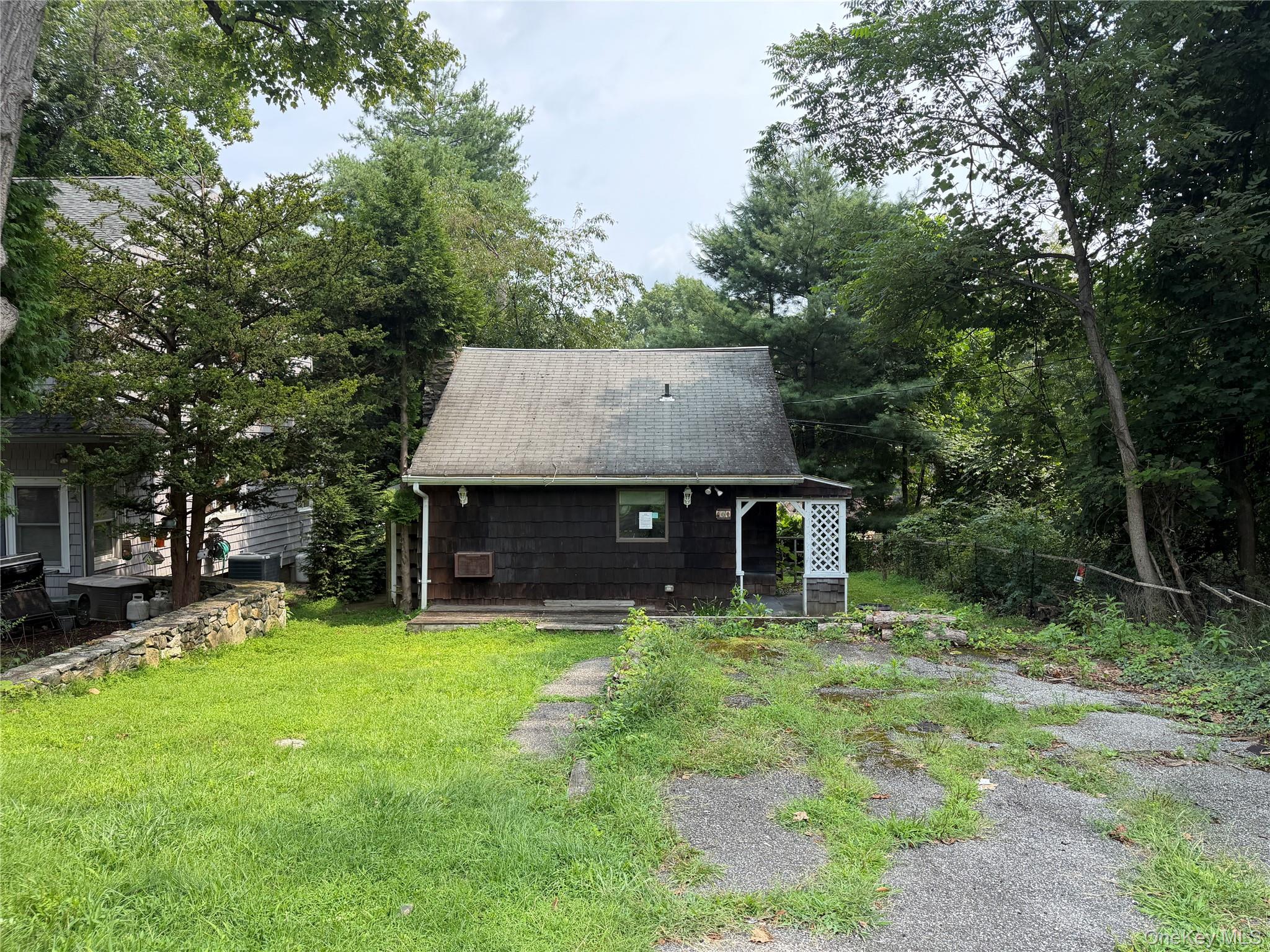 6 N Shenorock Drive — photo