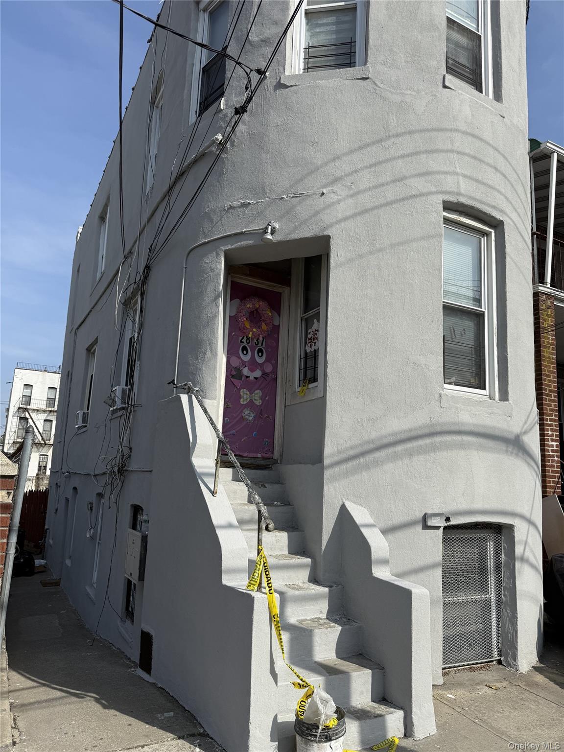 2837 W 37th Street — photo