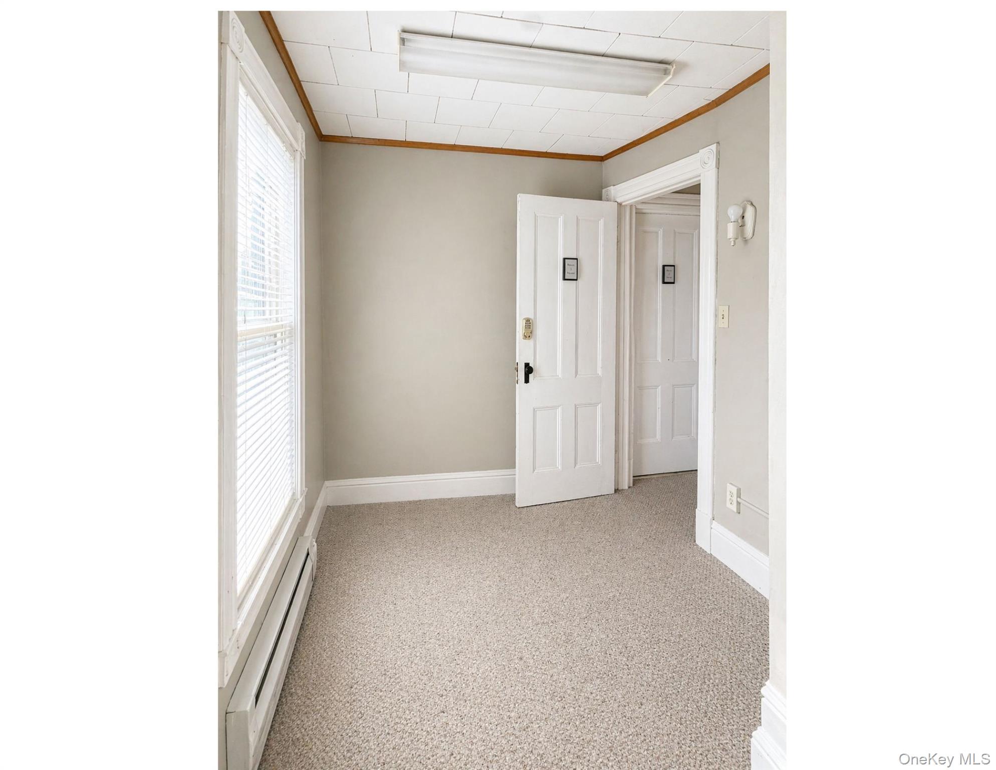73 Gleneida Avenue 201 — photo