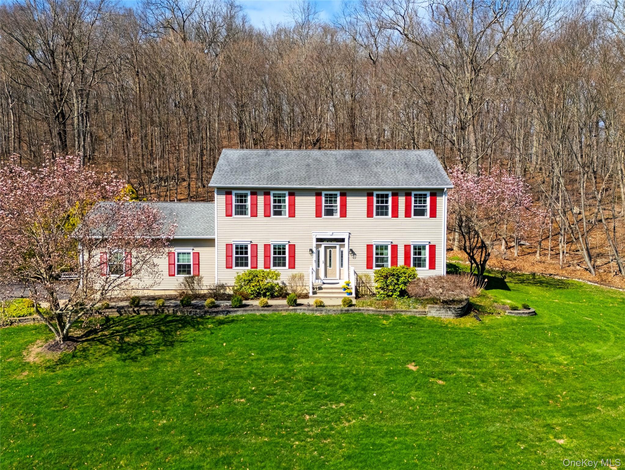 33 Orchard Court — photo