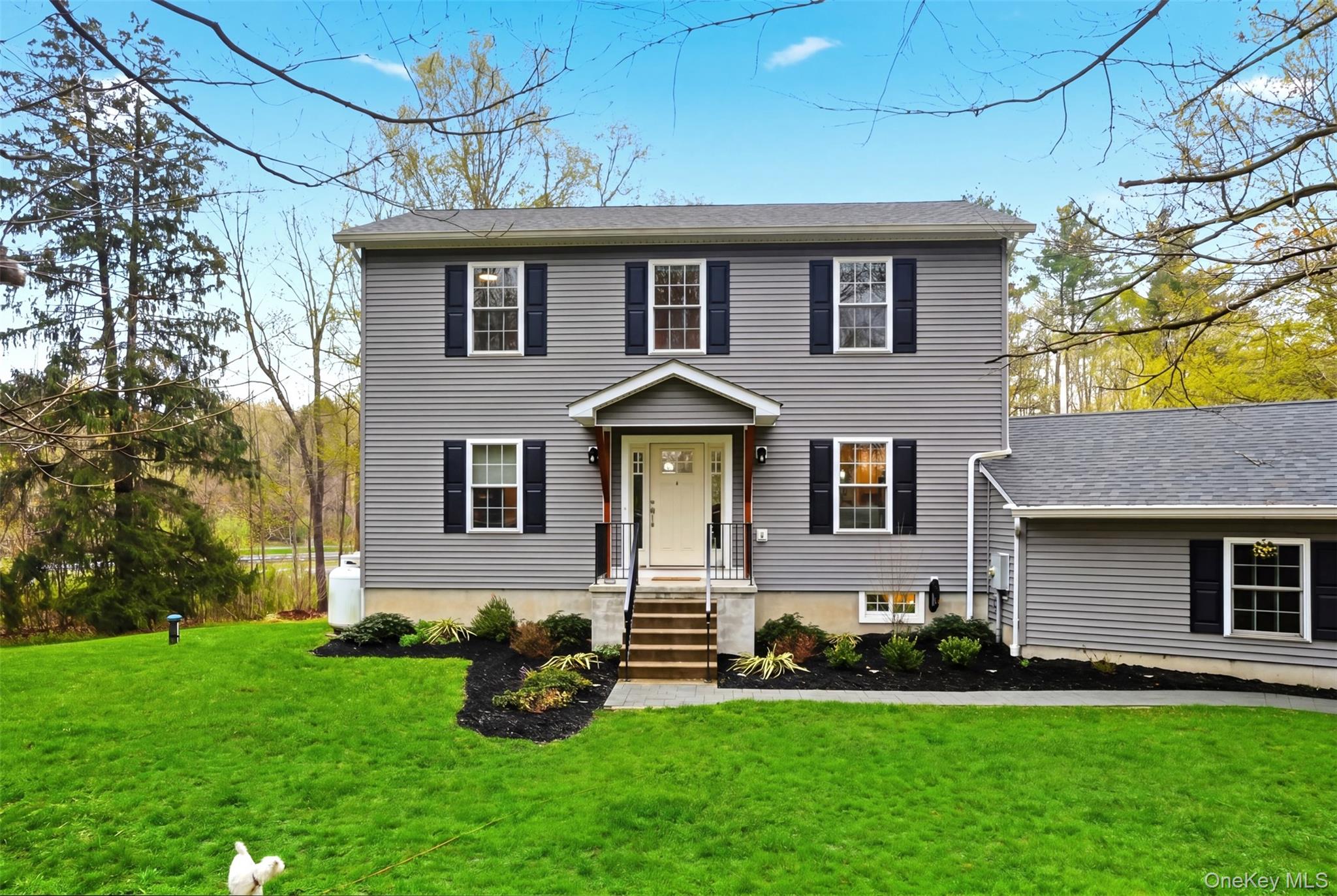 400 S Ohioville Road — photo