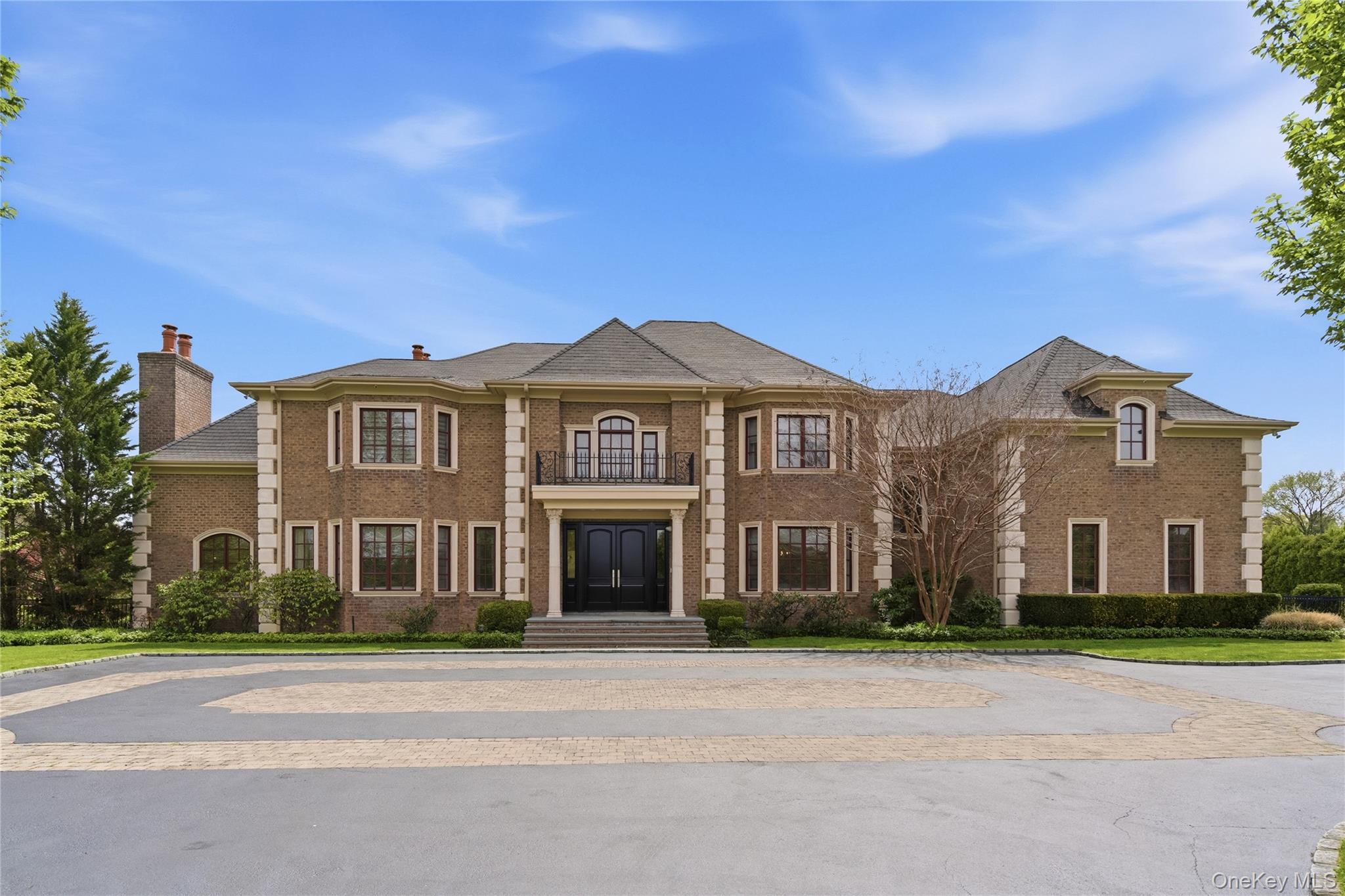 6 Evergreen Way — photo