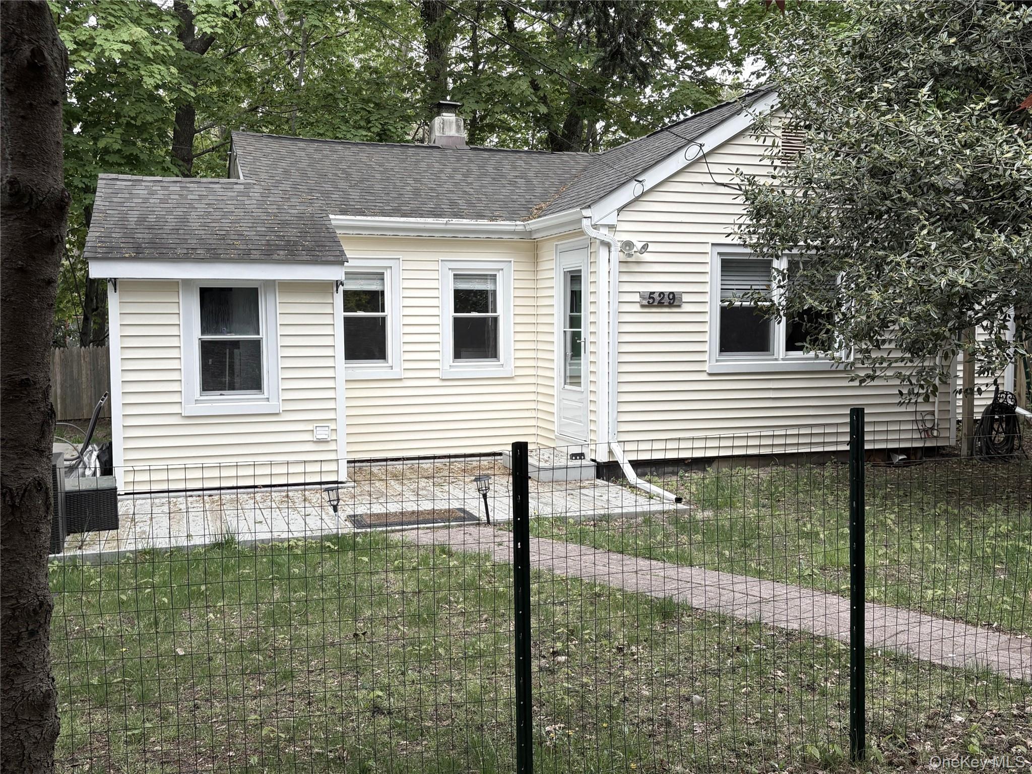 529 Montauk Highway — photo