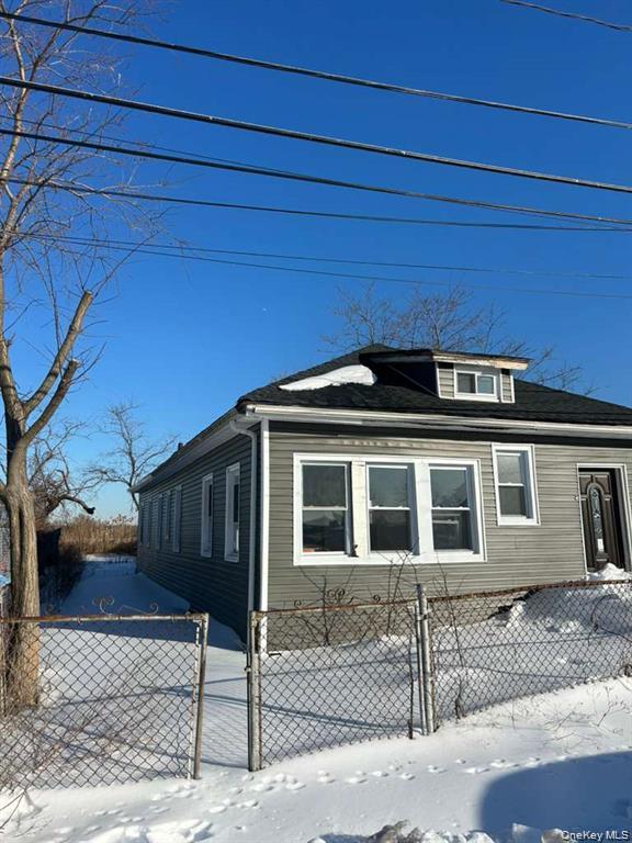 534 Beach 43rd Street — photo