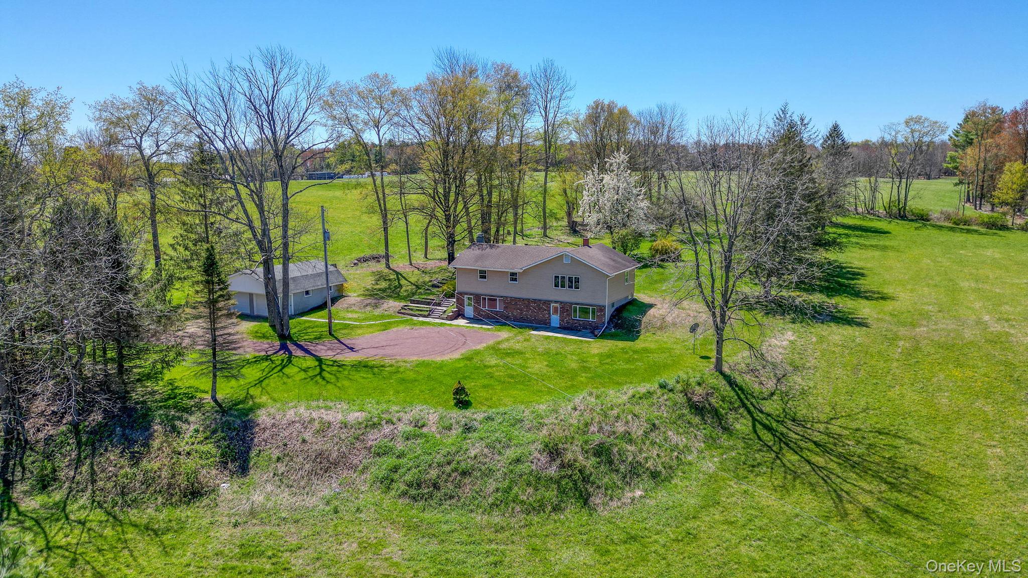 208 Shortcut Road — photo