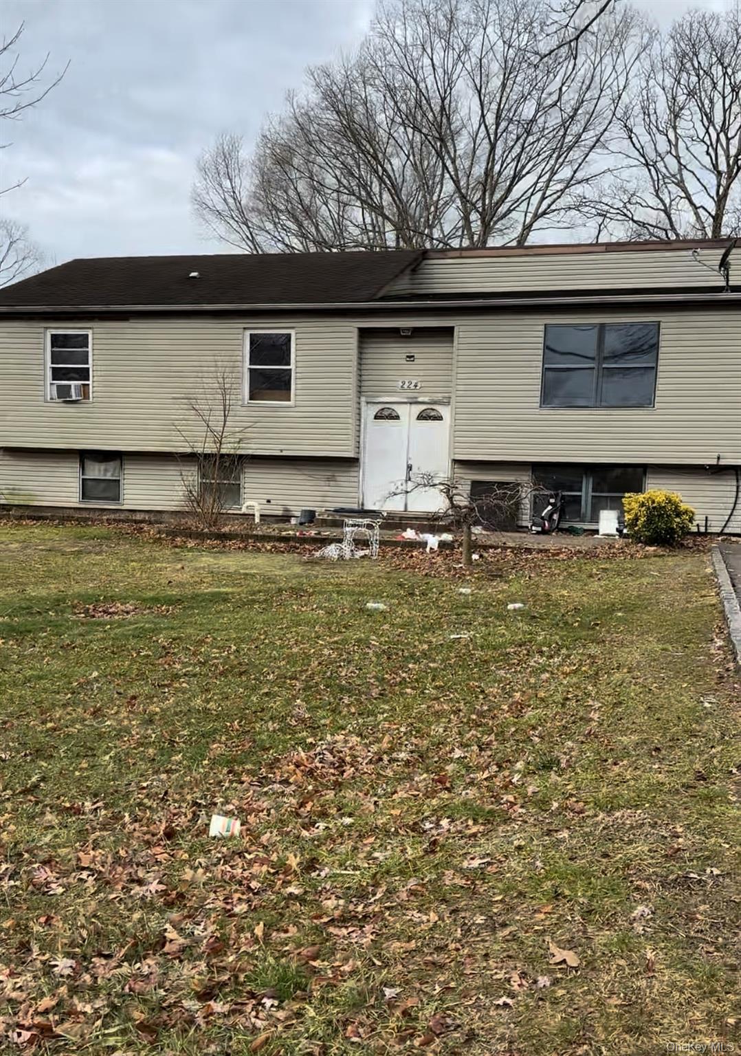 224 Grand — photo