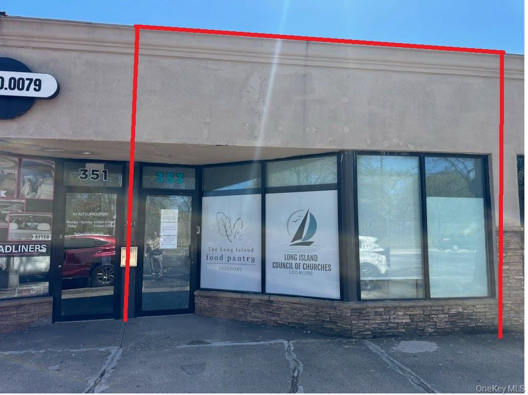 353 W Sunrise Highway — photo