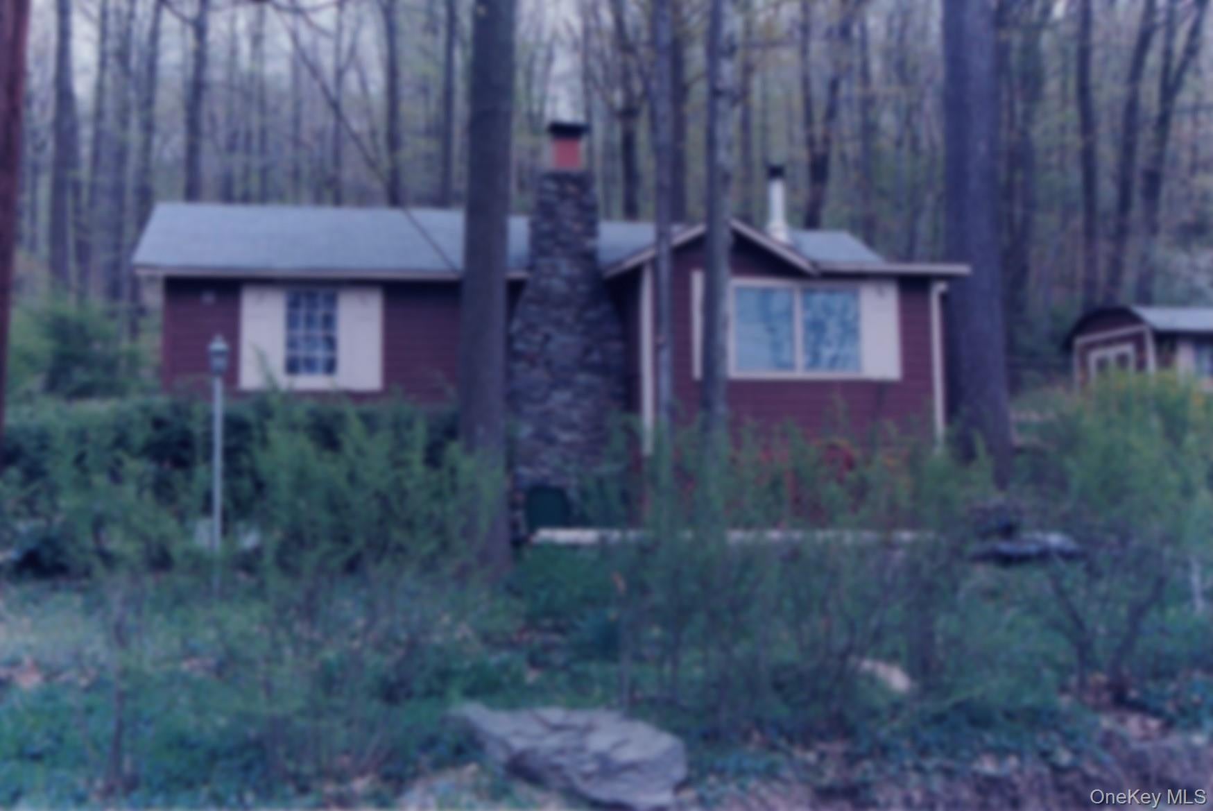 11 Woodland Circle S — photo