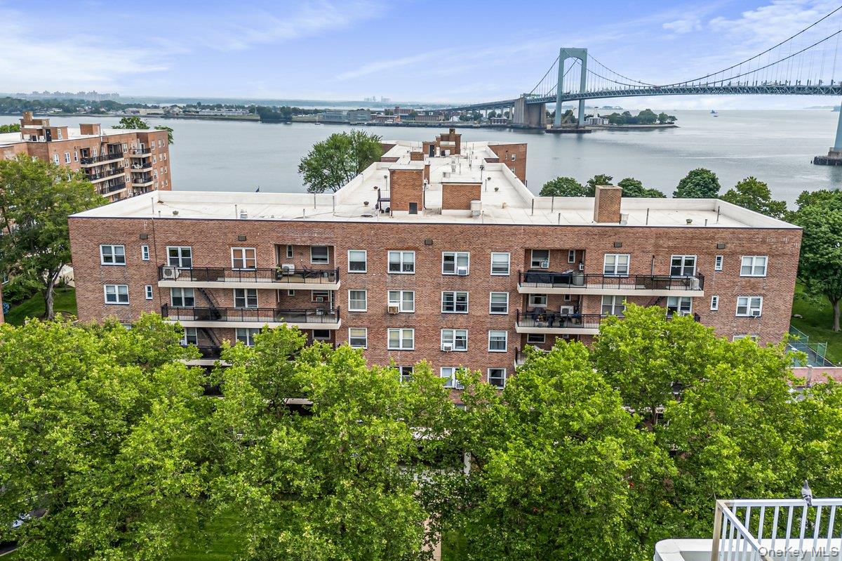 162-01 Powells Cove Boulevard 3N — photo