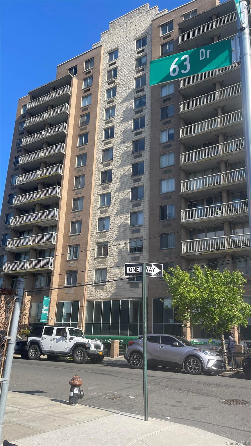 97-12 63 Drive 10D — photo