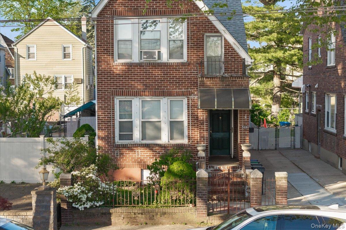 3181 Waterbury Avenue — photo