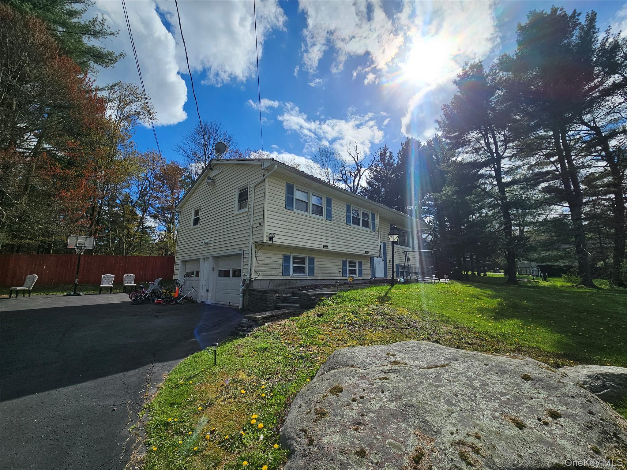 10 Hanover Drive — photo