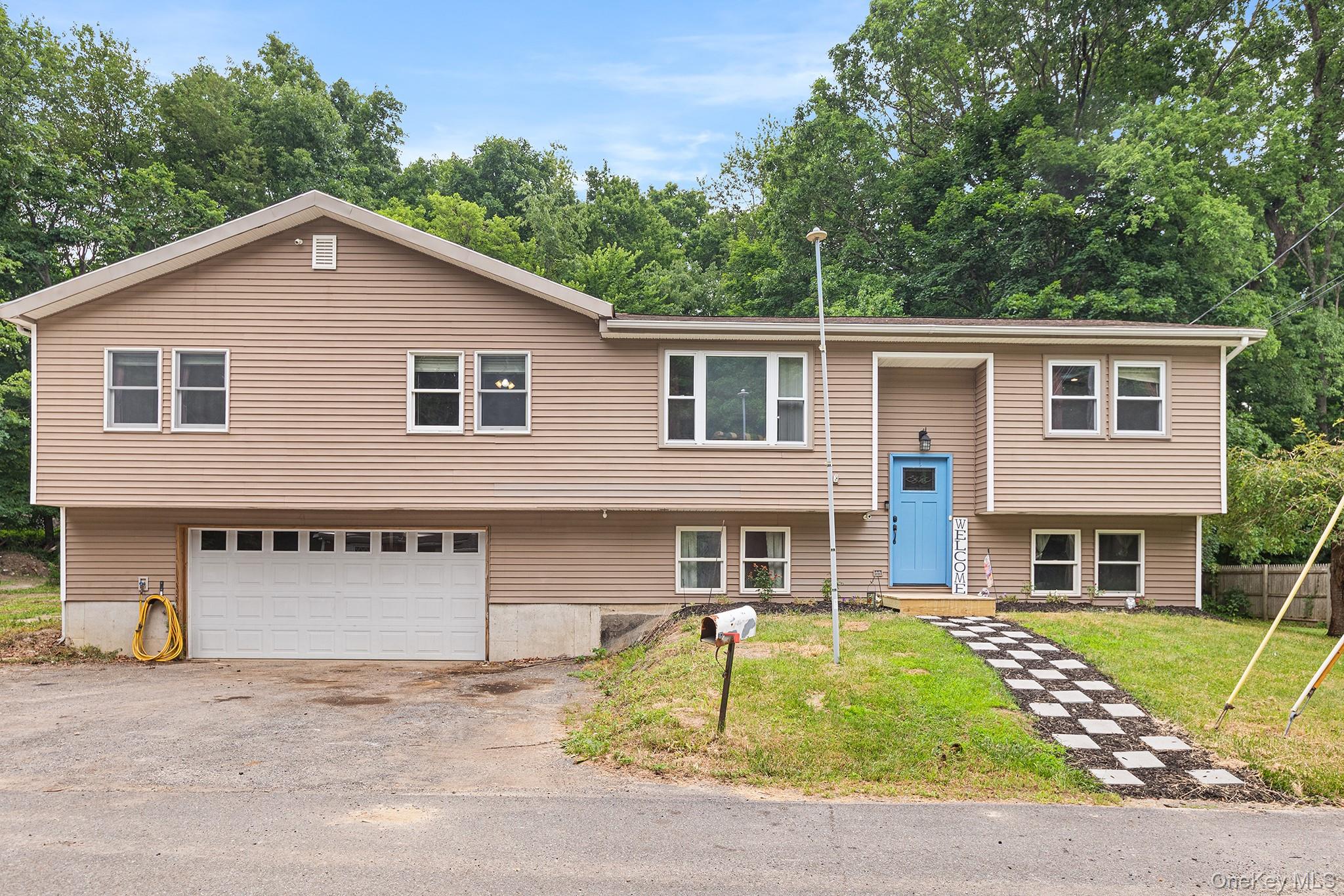 22 Hill View Road — photo