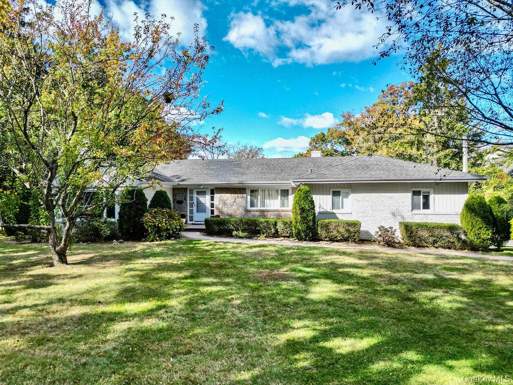 24 Hemlock Drive — photo