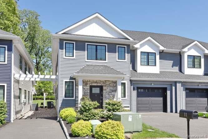 11 Silverwood Circle — photo
