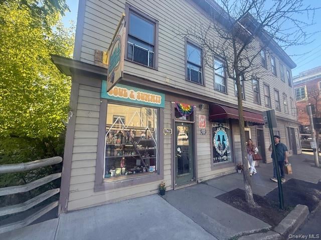 9 Main Street — photo