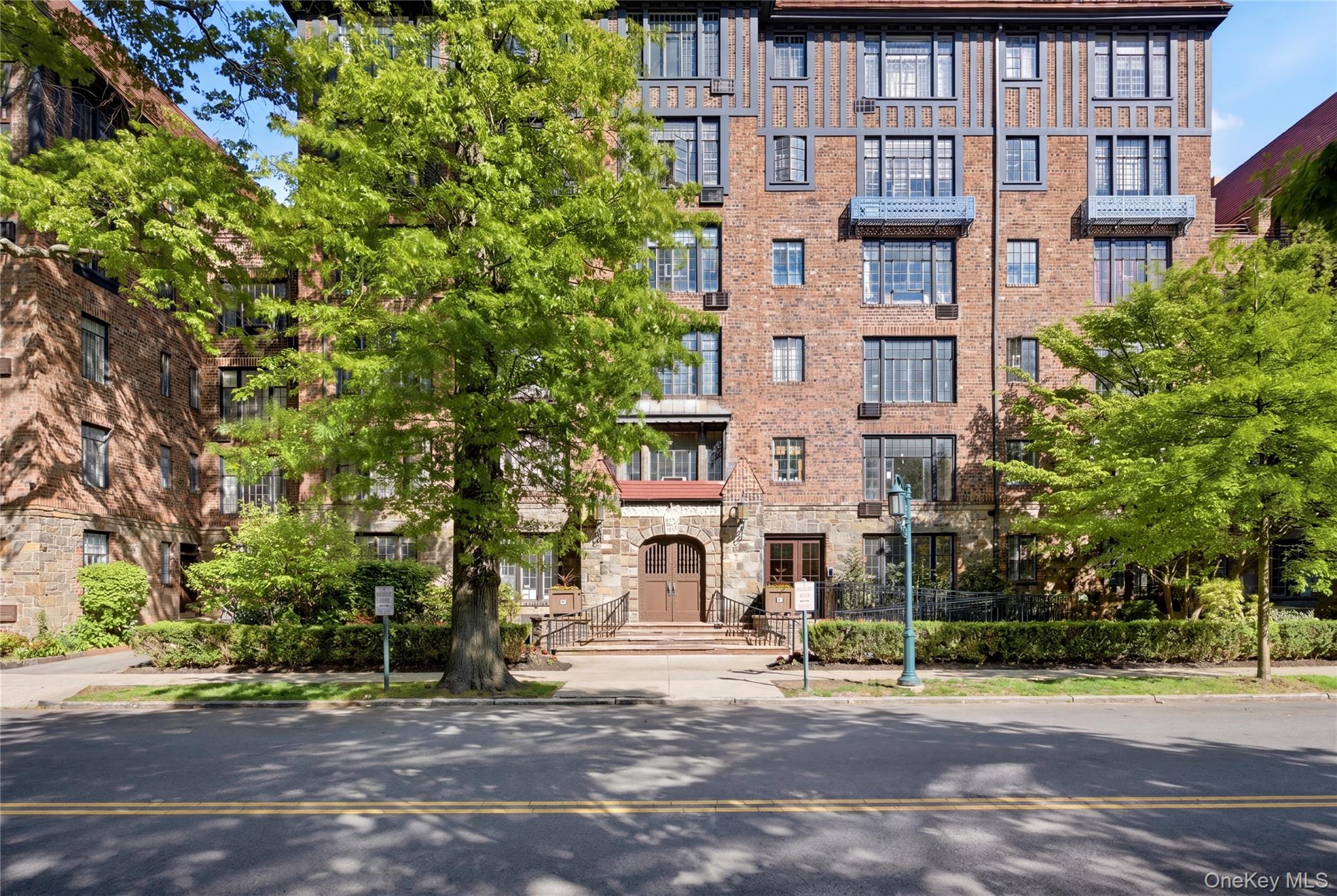 20 Continental Avenue 1K — photo