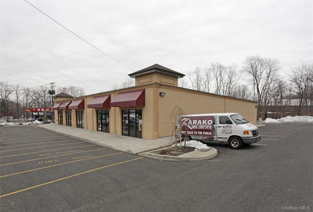 414 Route 59 2 — photo
