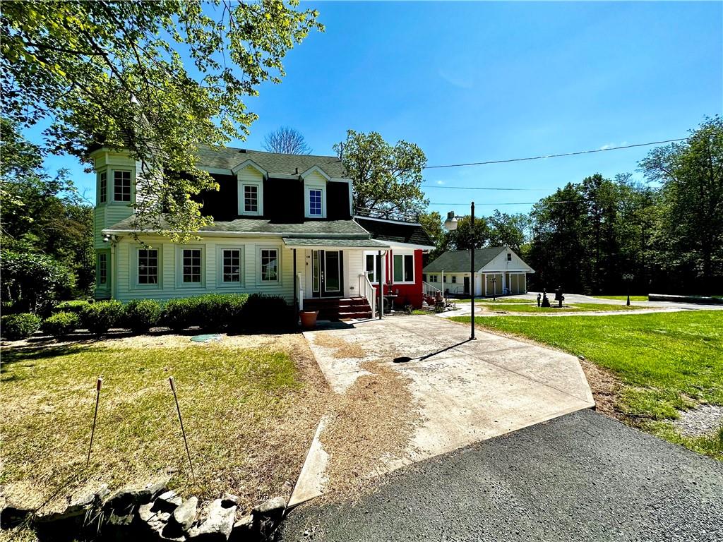 180 Yulan Barryville Road — photo