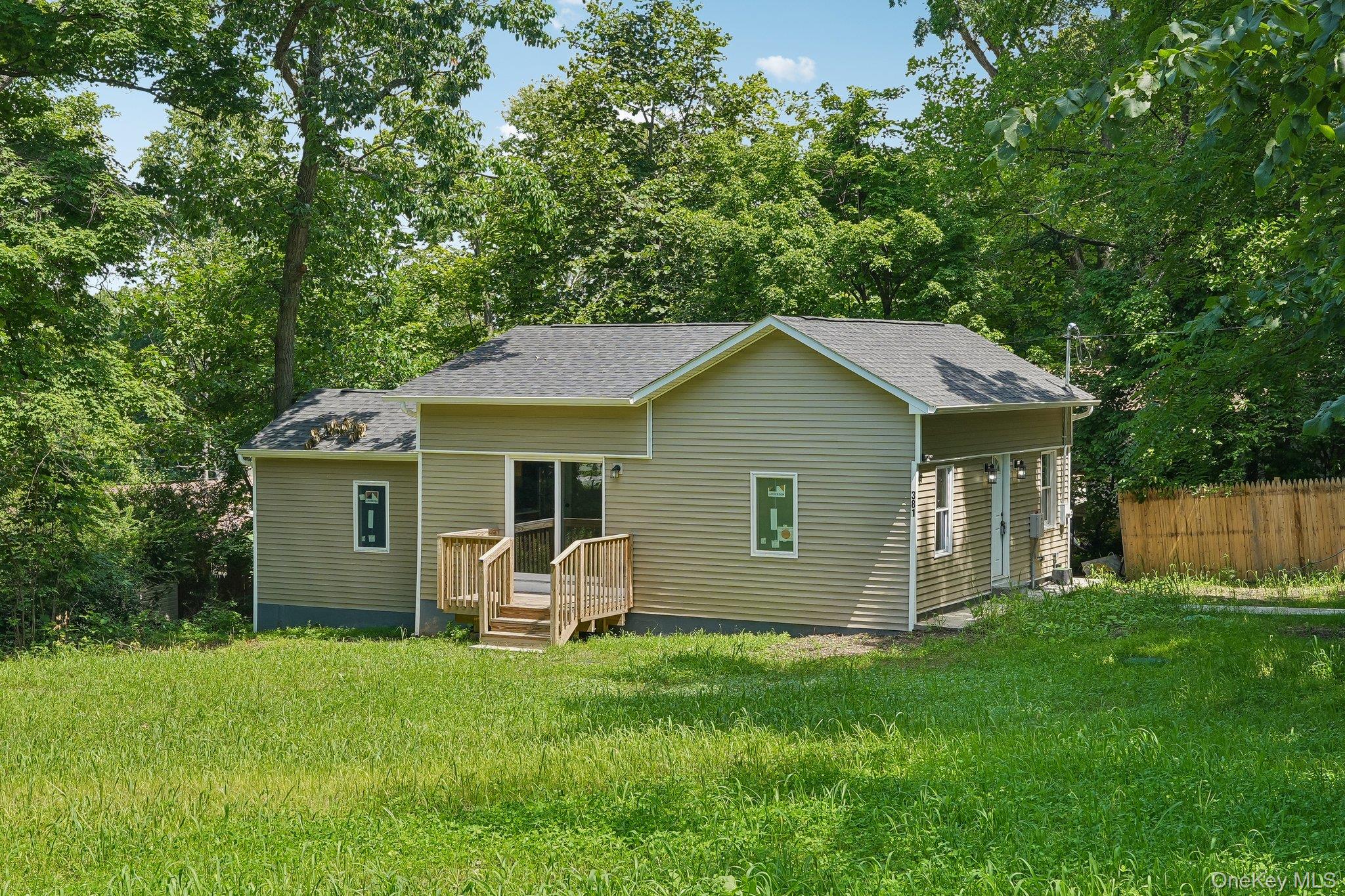 381 Mountain Lodge Road — photo