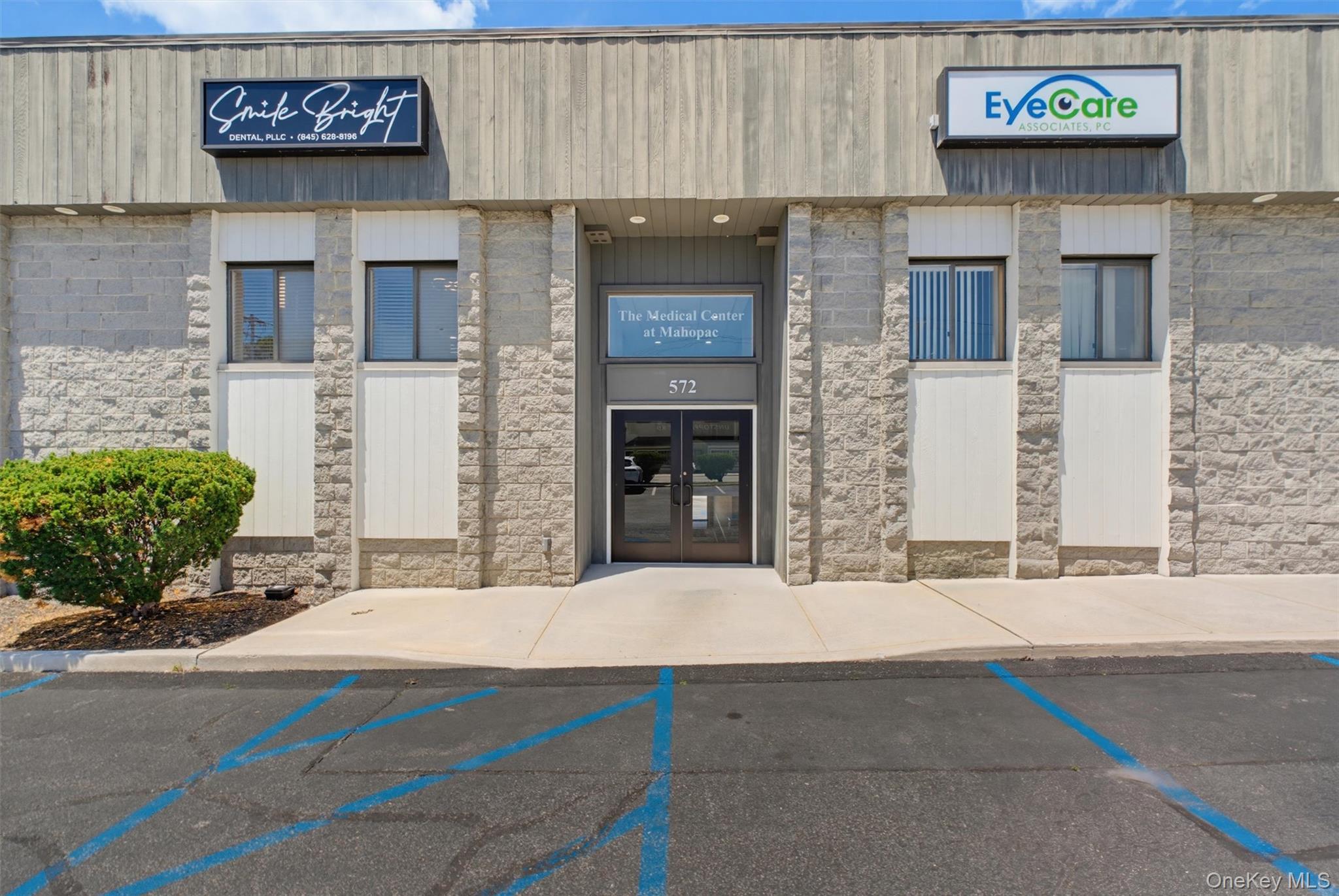 572 Route 6 101 — photo