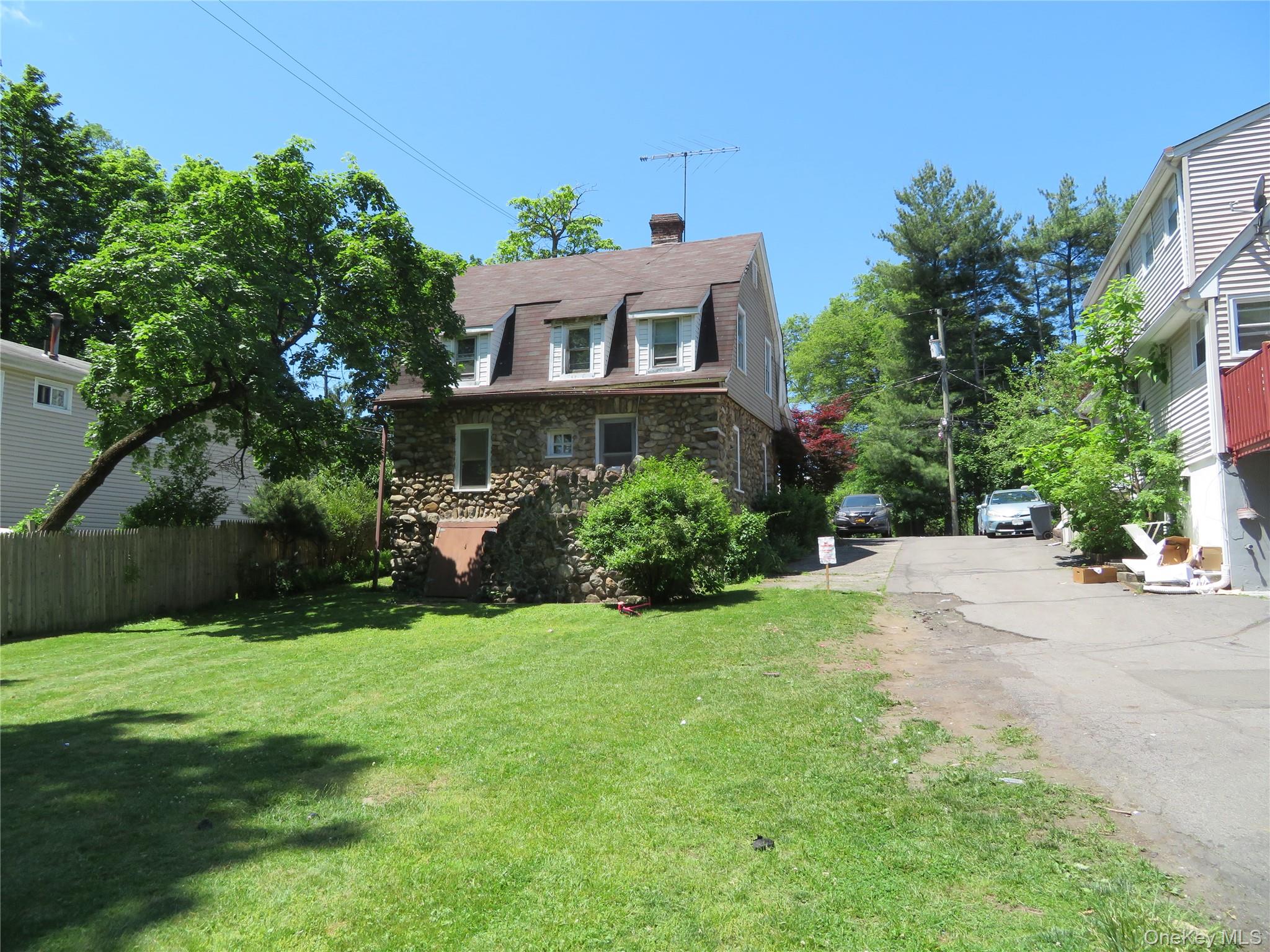 22 State Street — photo