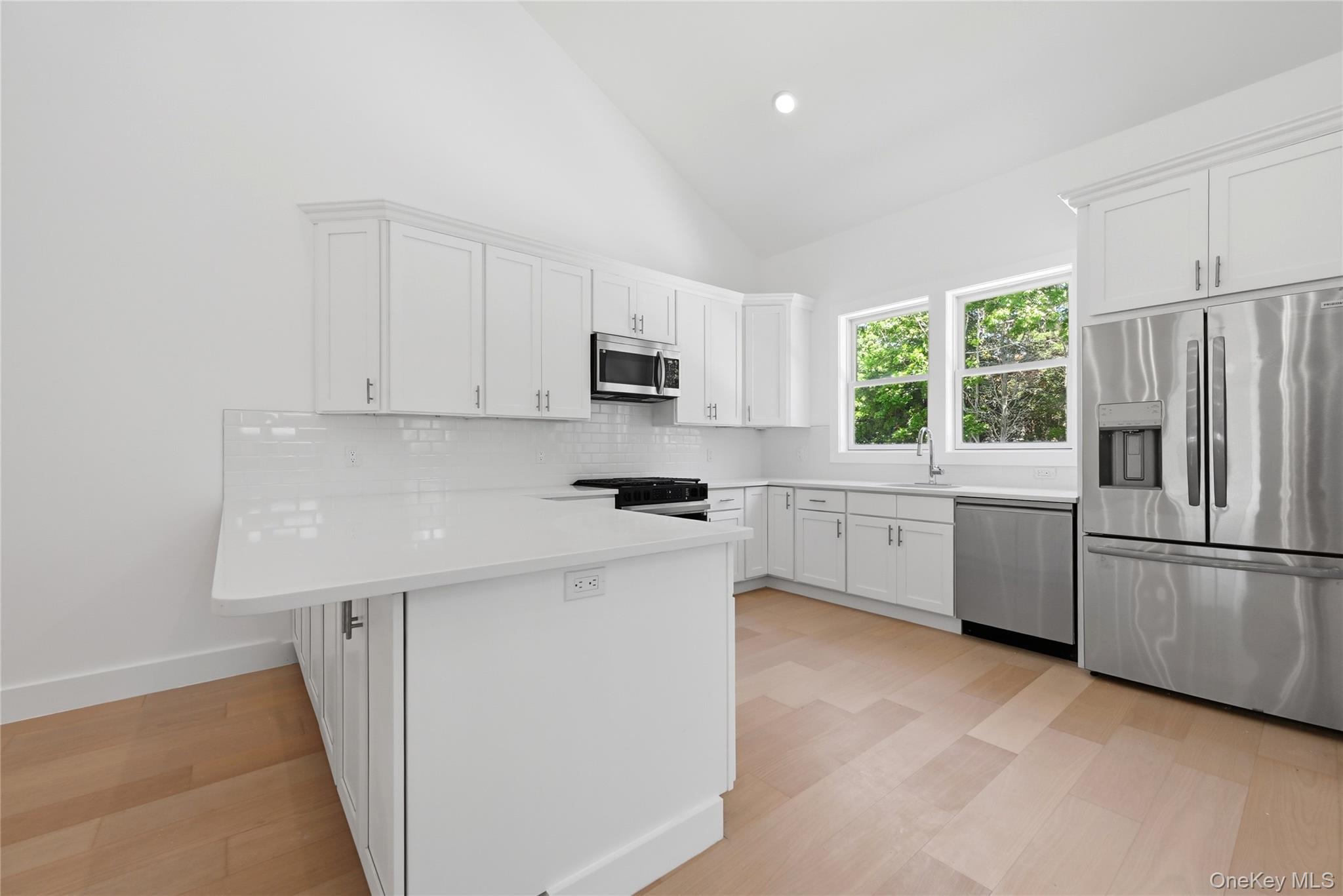 19 Montauk Highway 7 — photo