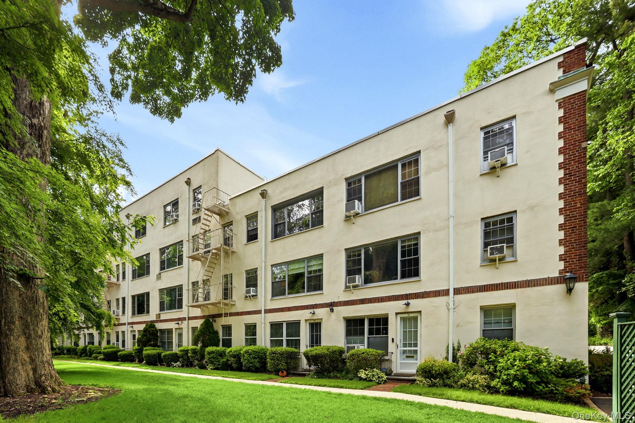 22 Alden Place 22 — photo