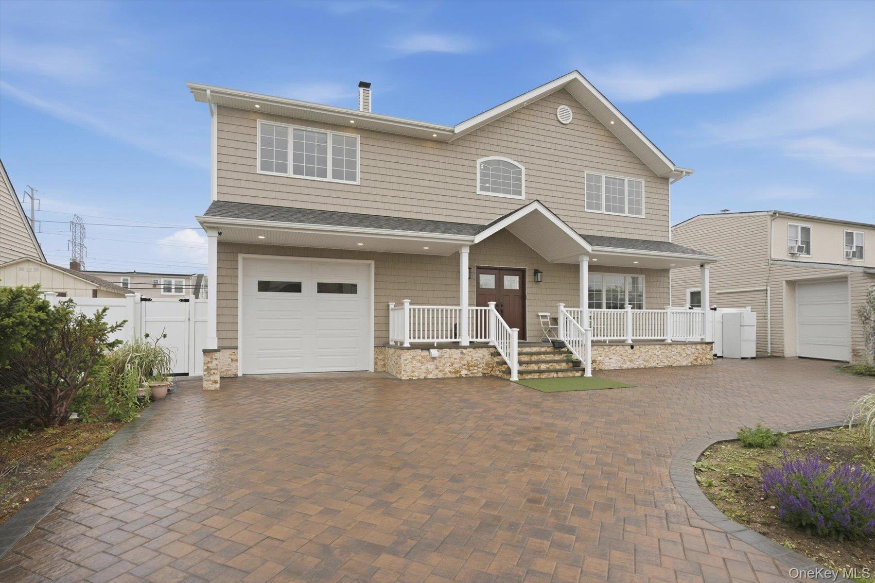 3563 Raven Street — photo