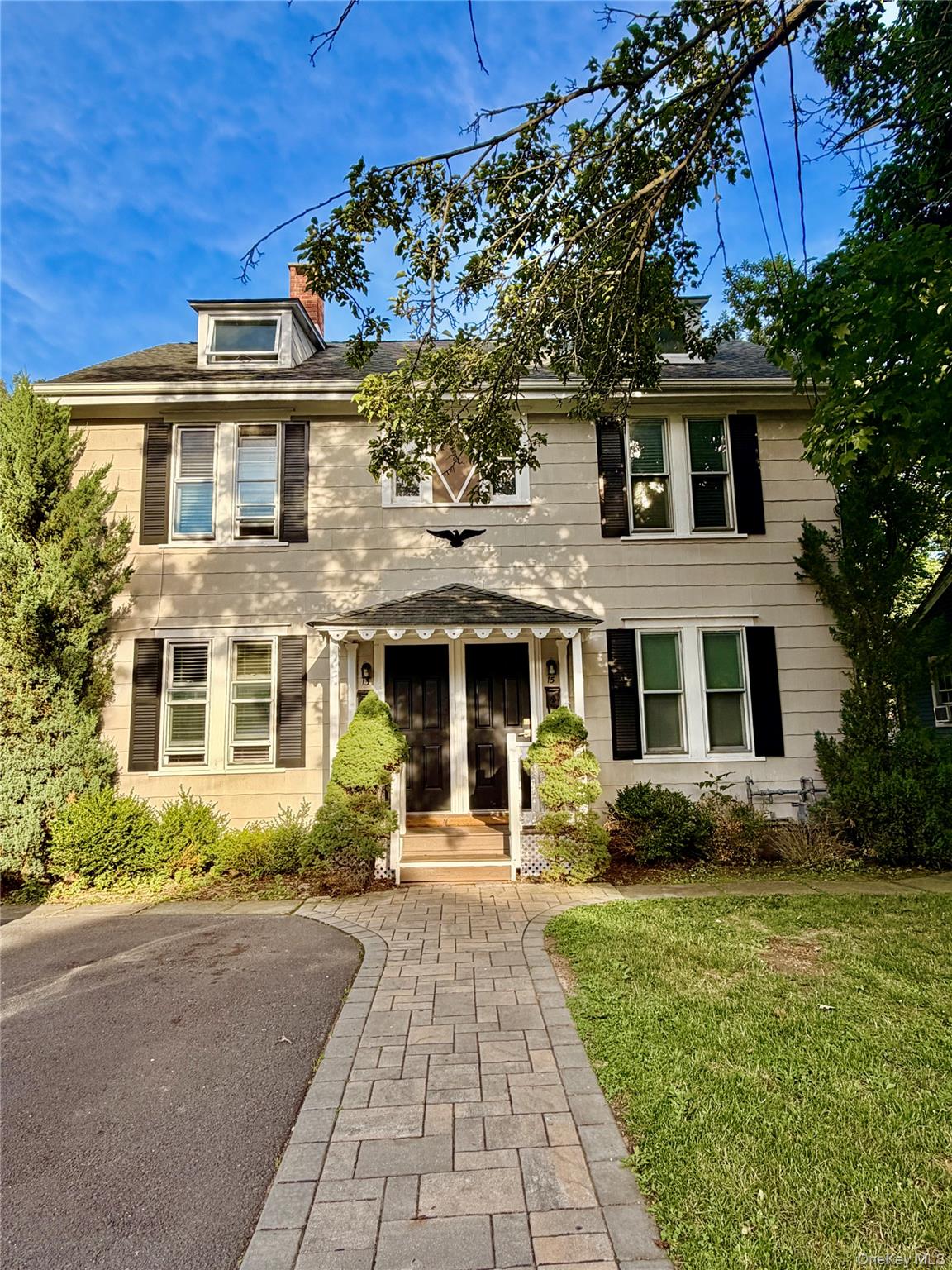 13-15 Cherry Avenue 13 — photo