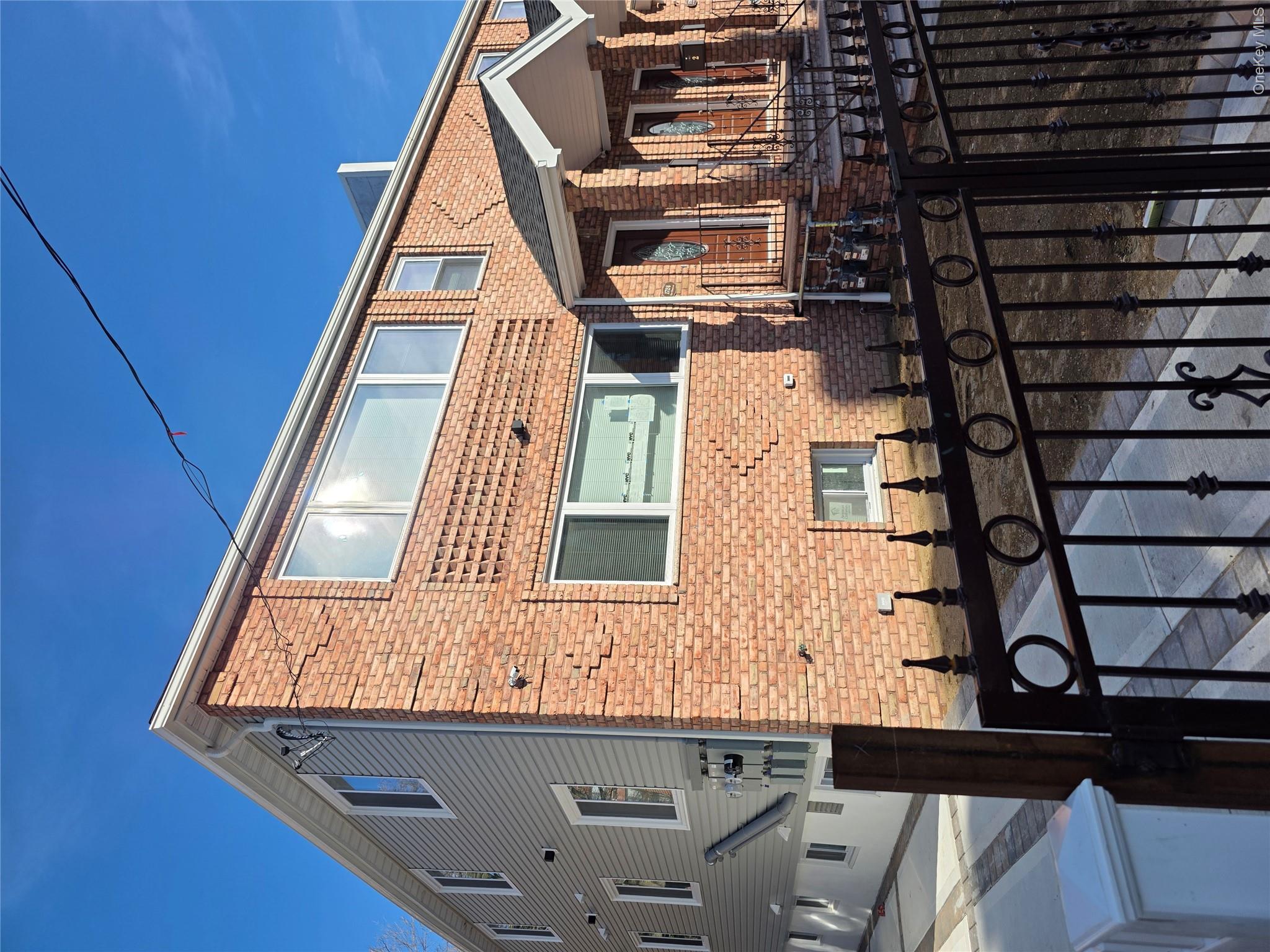 1724 New Haven Avenue — photo