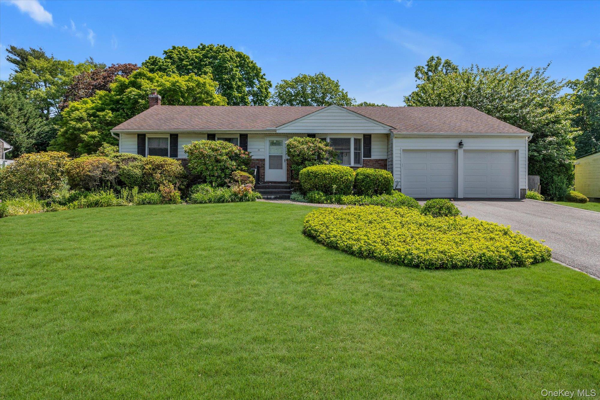 24 Eastover Drive — photo