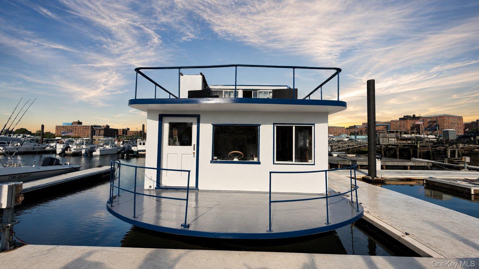 360 Beach 59th a2 — photo
