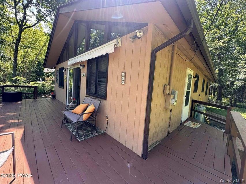 107 Fetlock Drive — photo