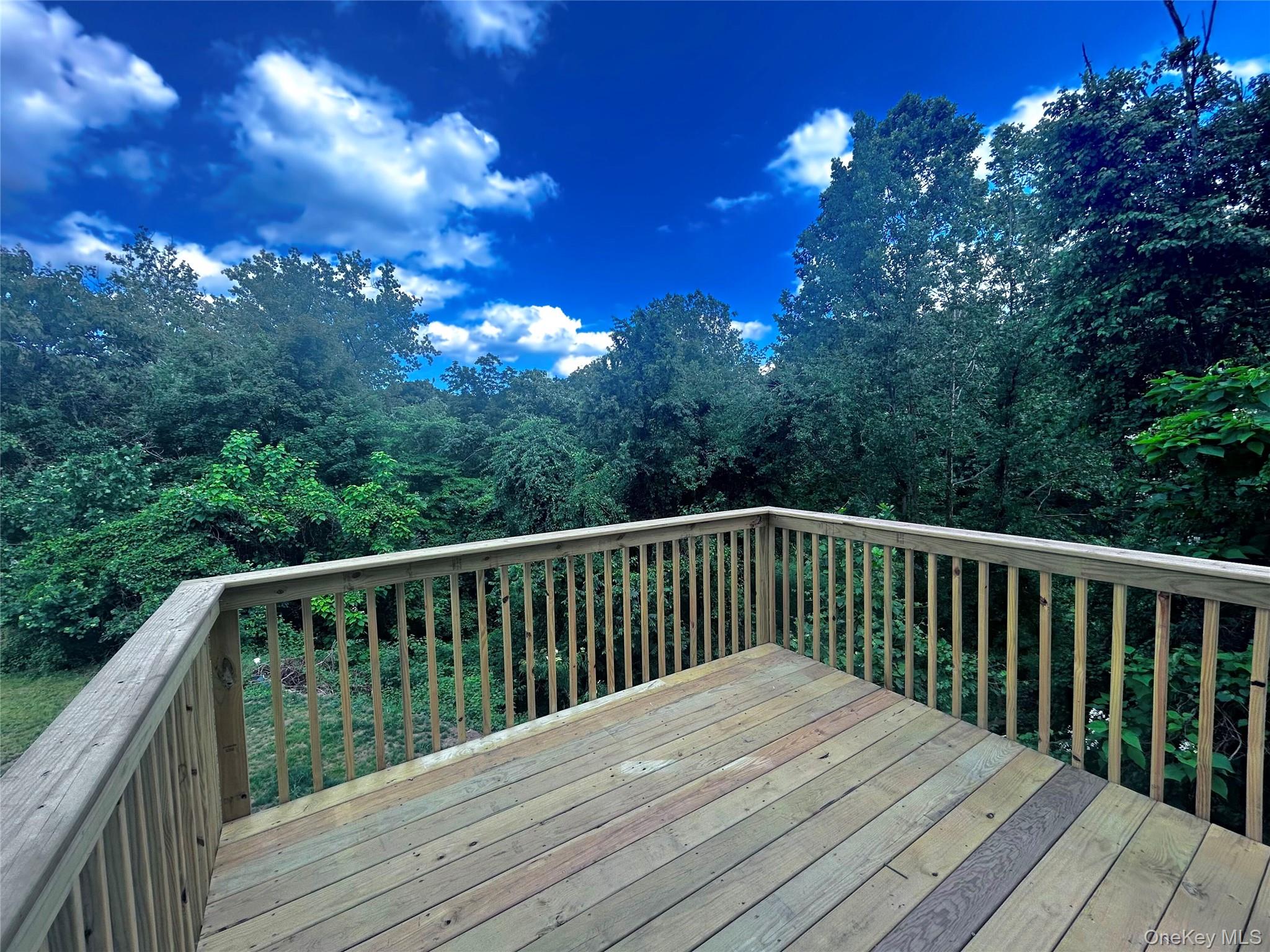 Home in Haverstraw, NY 10993 — photo 2