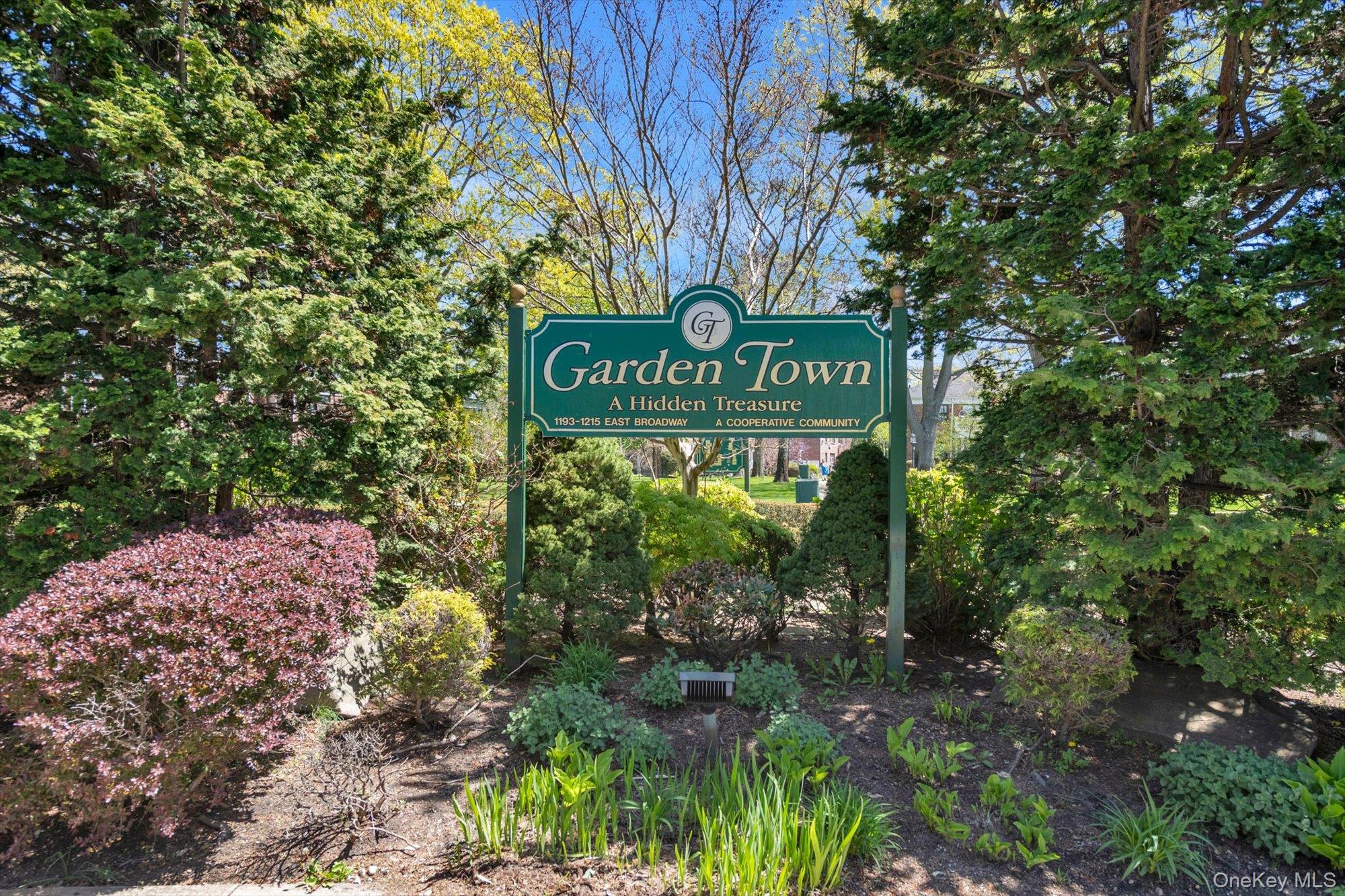 1203 E Broadway G13 — photo