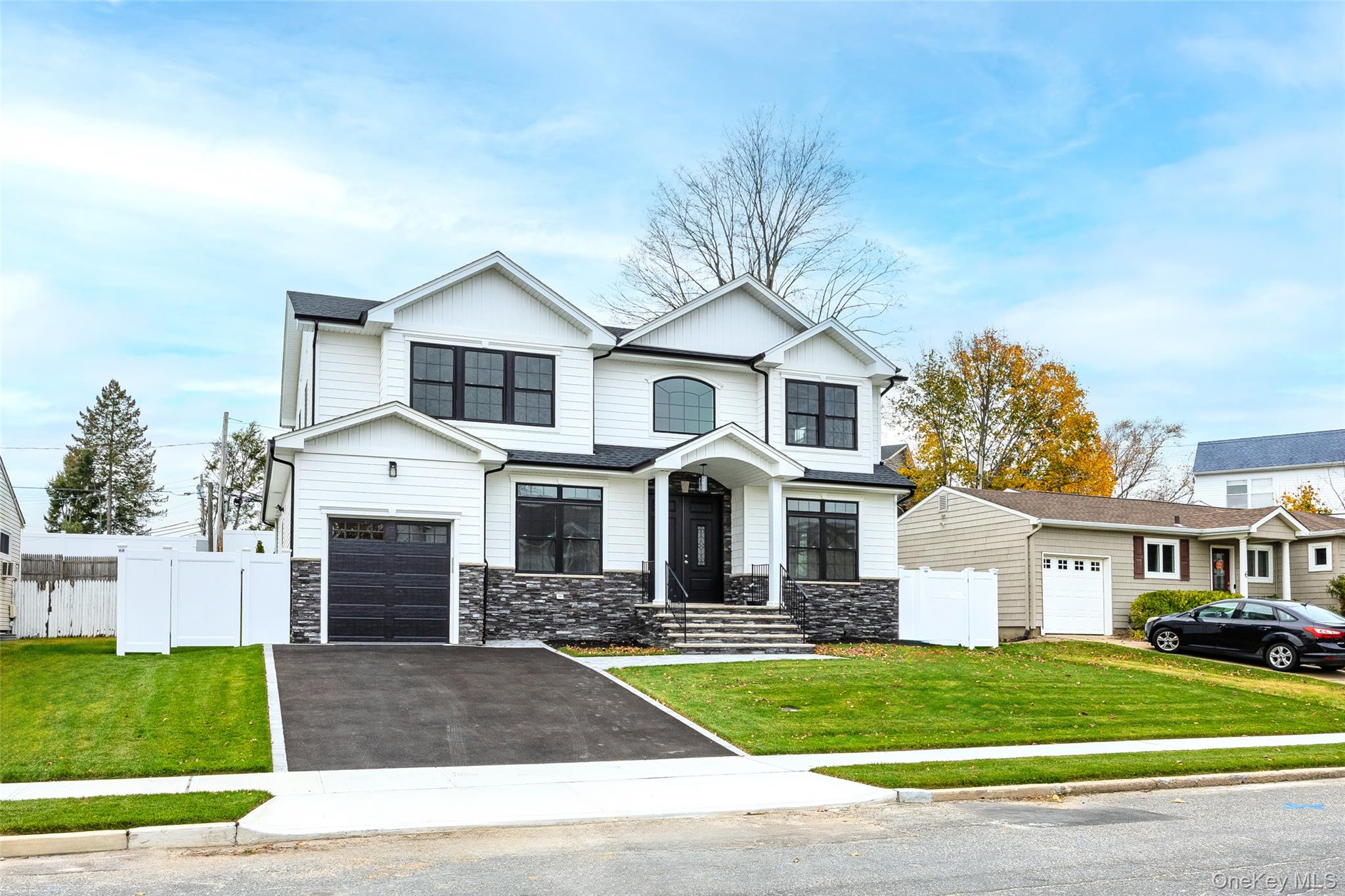 21 Devon Road, Oyster Bay, NY 11714 — photo 3