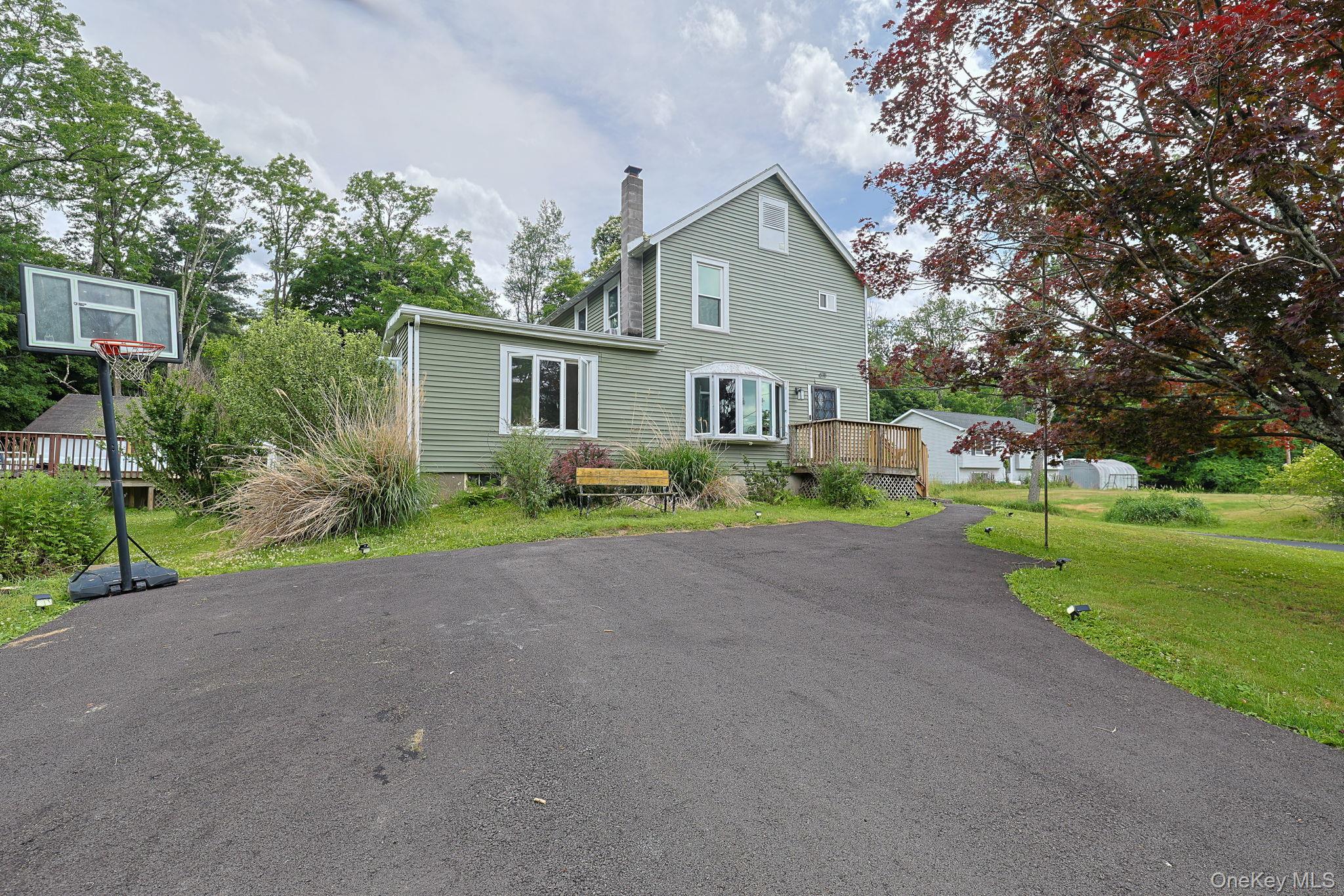 678 Prosperous Valley Road — photo