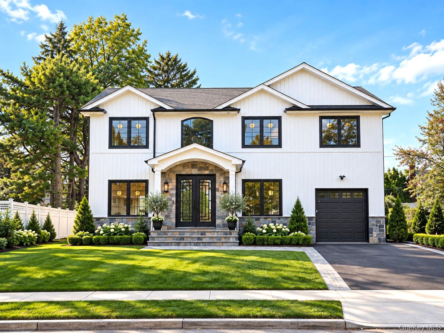 112 Columbia Drive — photo
