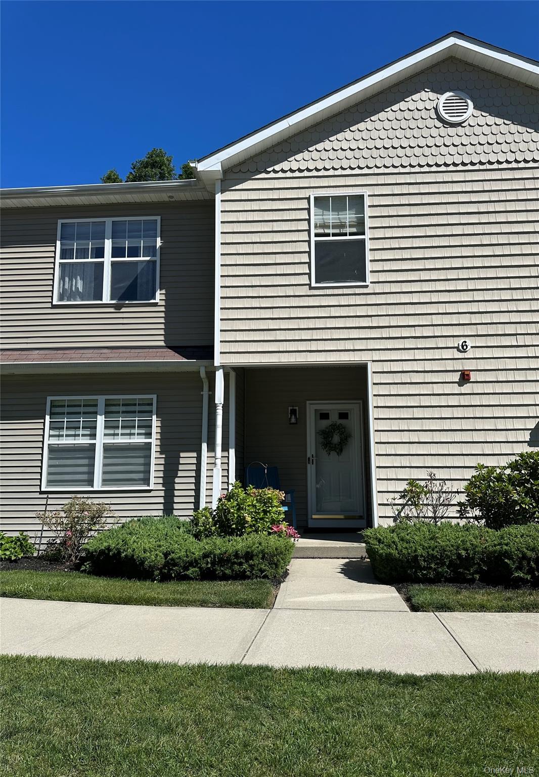 33 Daremy Circle — photo