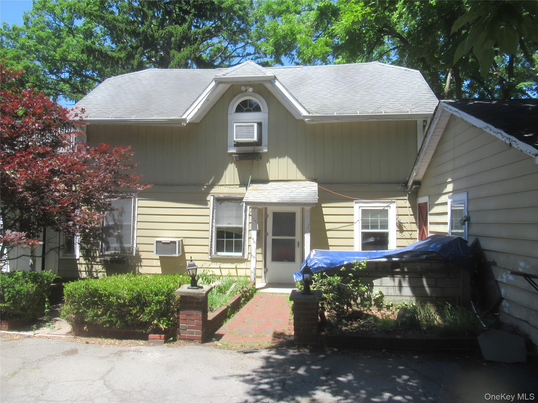2 Academy Avenue — photo
