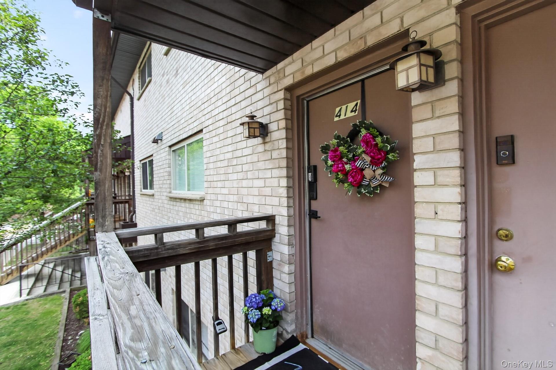 26 Cooper Road 414 — photo