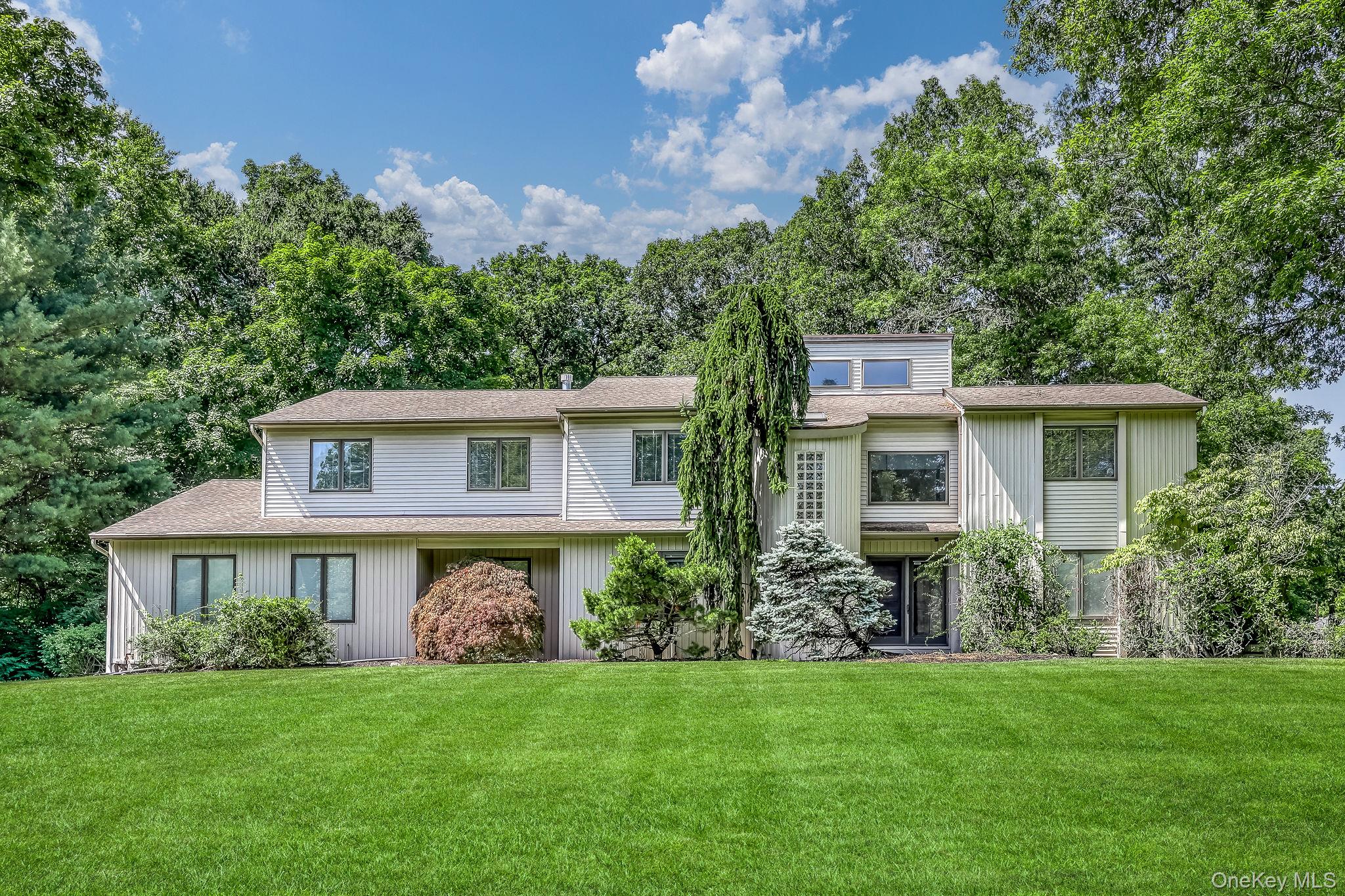 5 Zeck Court — photo