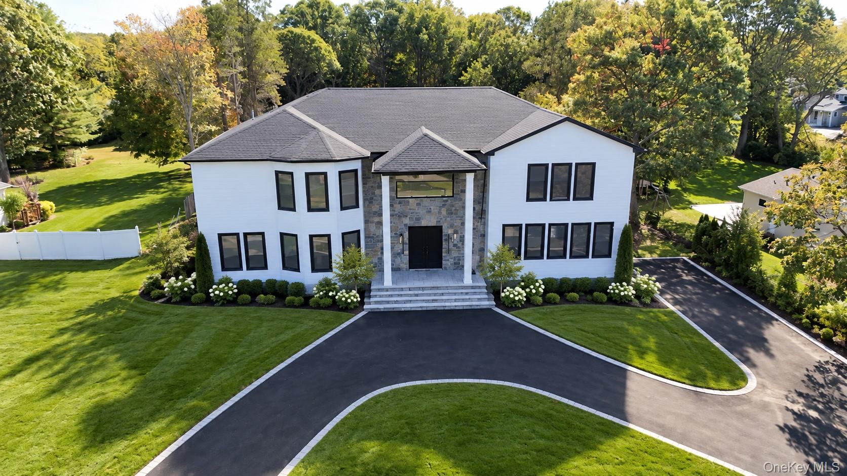 14 Wilmington Drive — photo