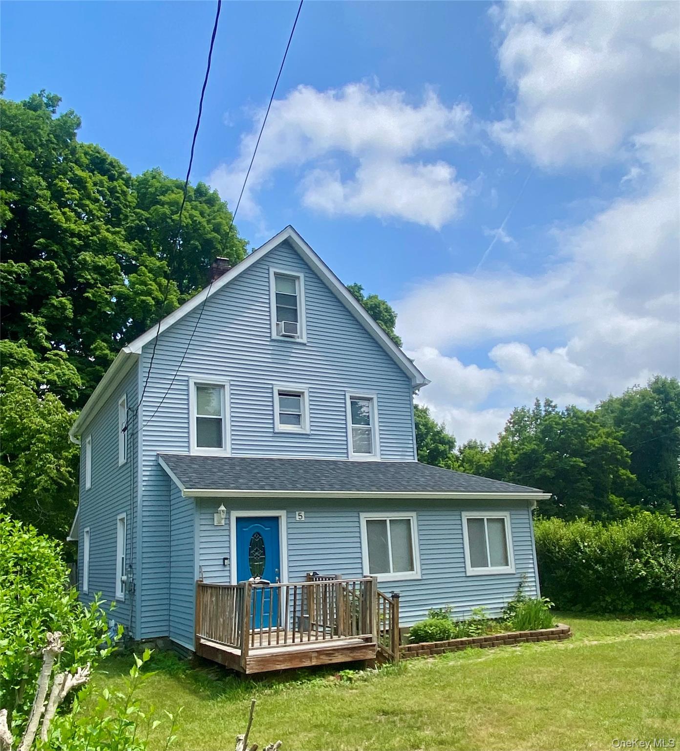 5 Maple Avenue — photo