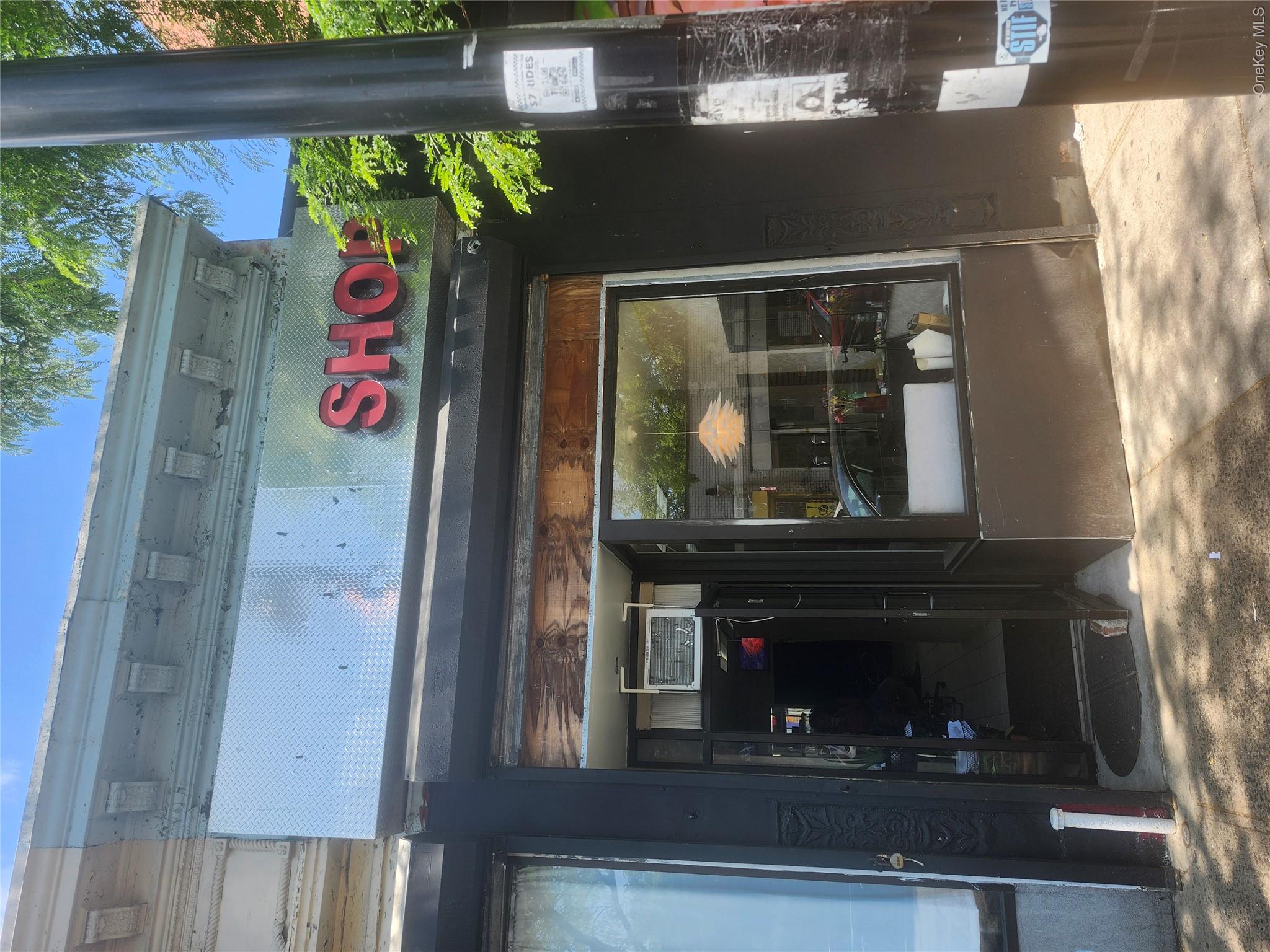 154 S 4th Avenue — photo