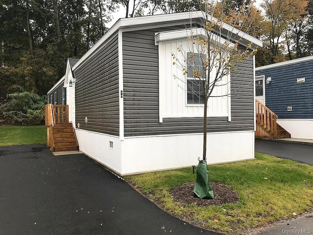 30 Windward Way — photo