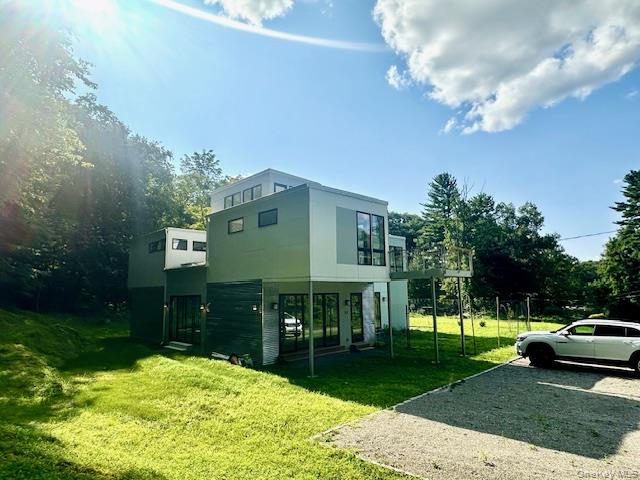 32 Brook Lane — photo