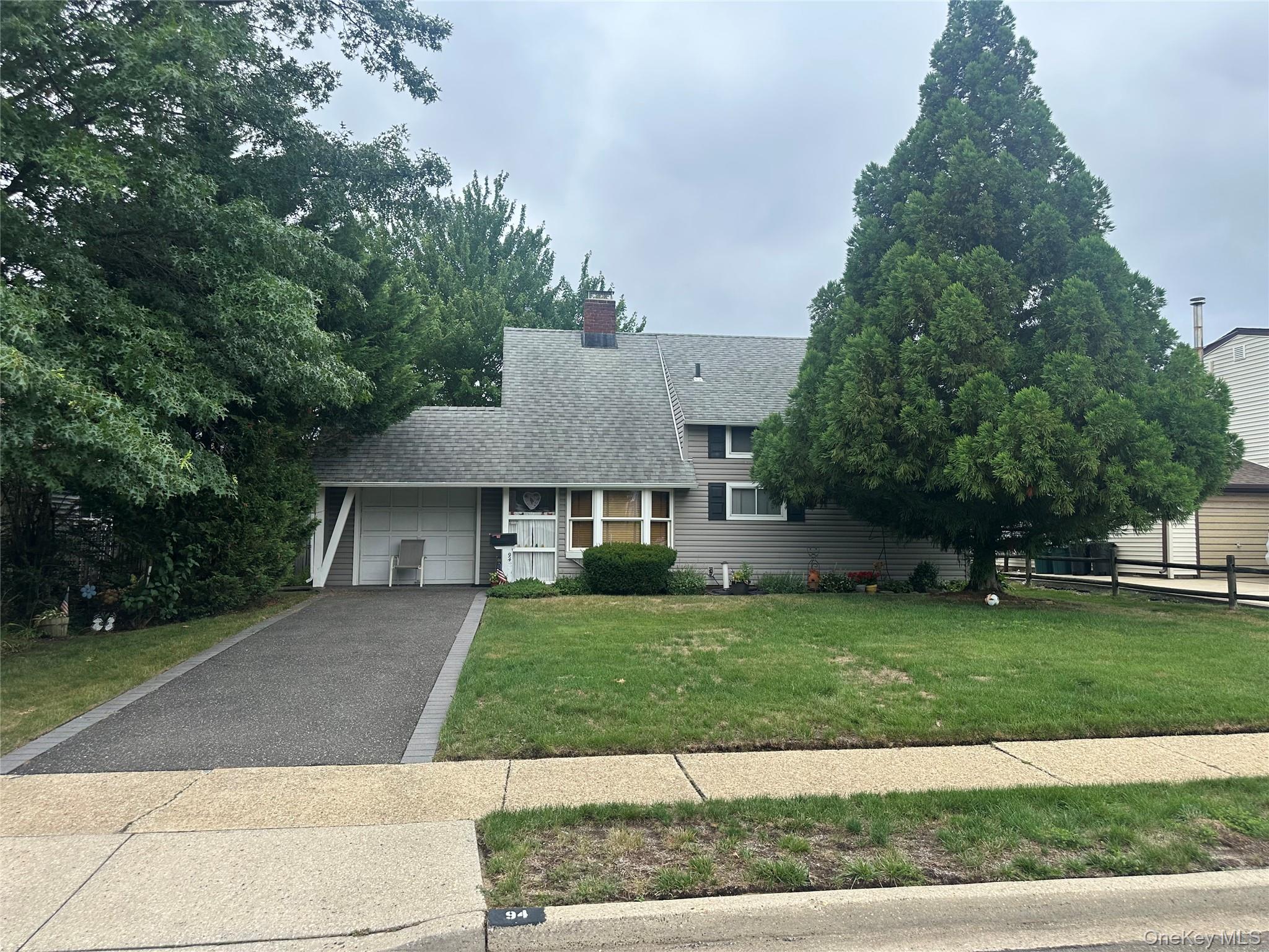 94 Willowood Drive — photo