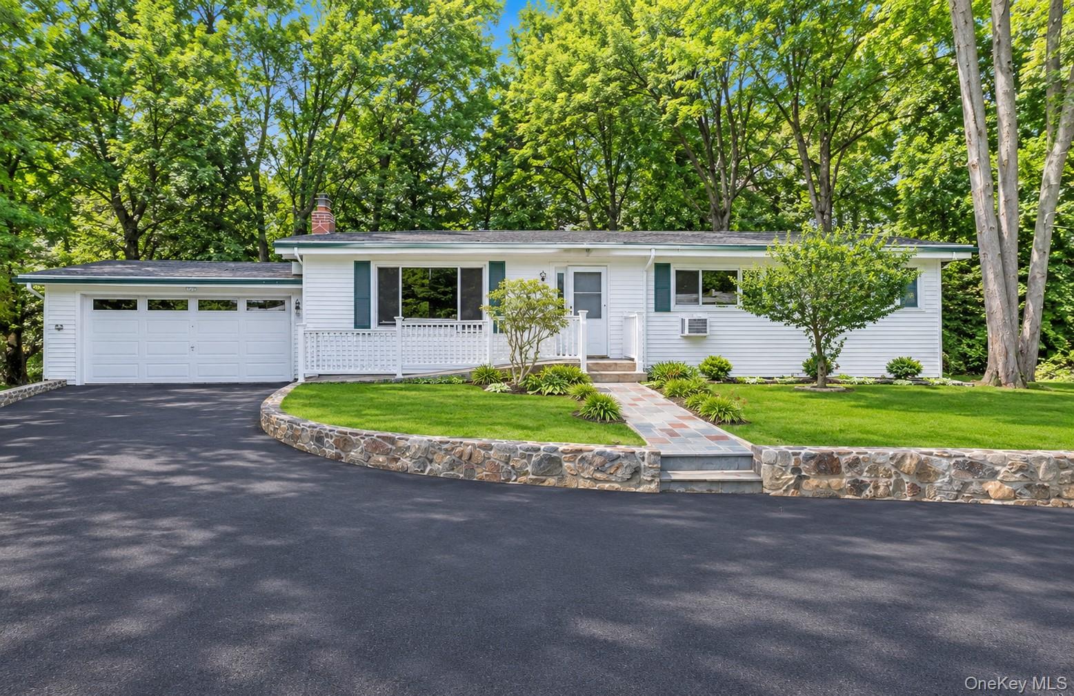 252 Watch Hill Road — photo